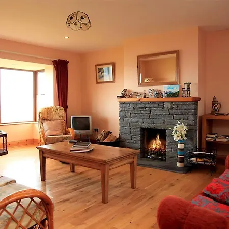 4 Bed In Caherdaniel Oc-ii07718 * Gortnaknilly