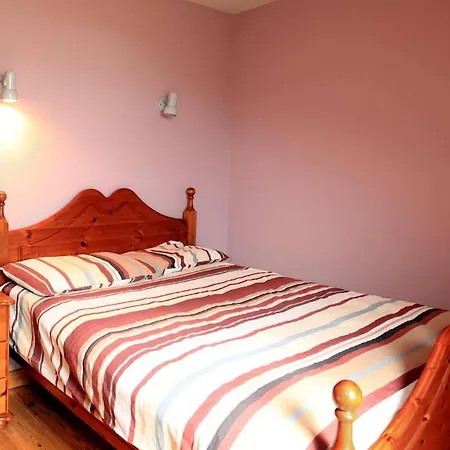 4 Bed In Caherdaniel Oc-ii07718 *