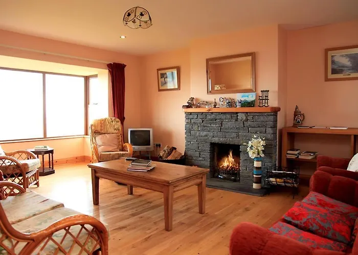 4 Bed In Caherdaniel Oc-ii07718 * Gortnaknilly